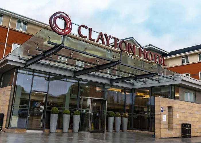 Discover the Best Manchester Airport Hotels and Parking Terminal 1 Options